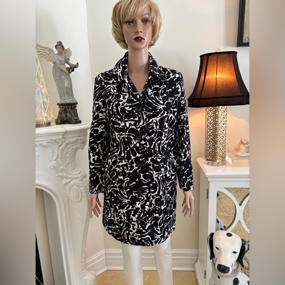Cleo Black and White Patterned Trench Coat - Picture 2 of 10